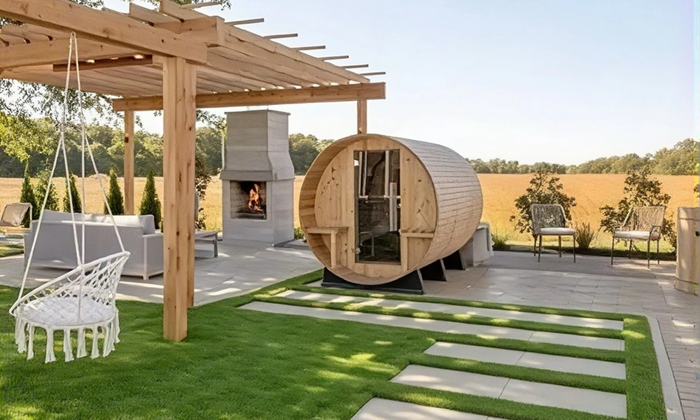 How Custom Deck Improves Your Outdoor Living Space